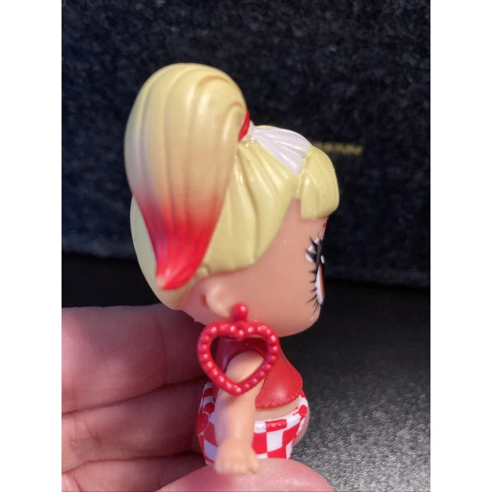 LOL Surprise‎ Doll - Checkered Chica Sunshine - Makeover Series (T1788)